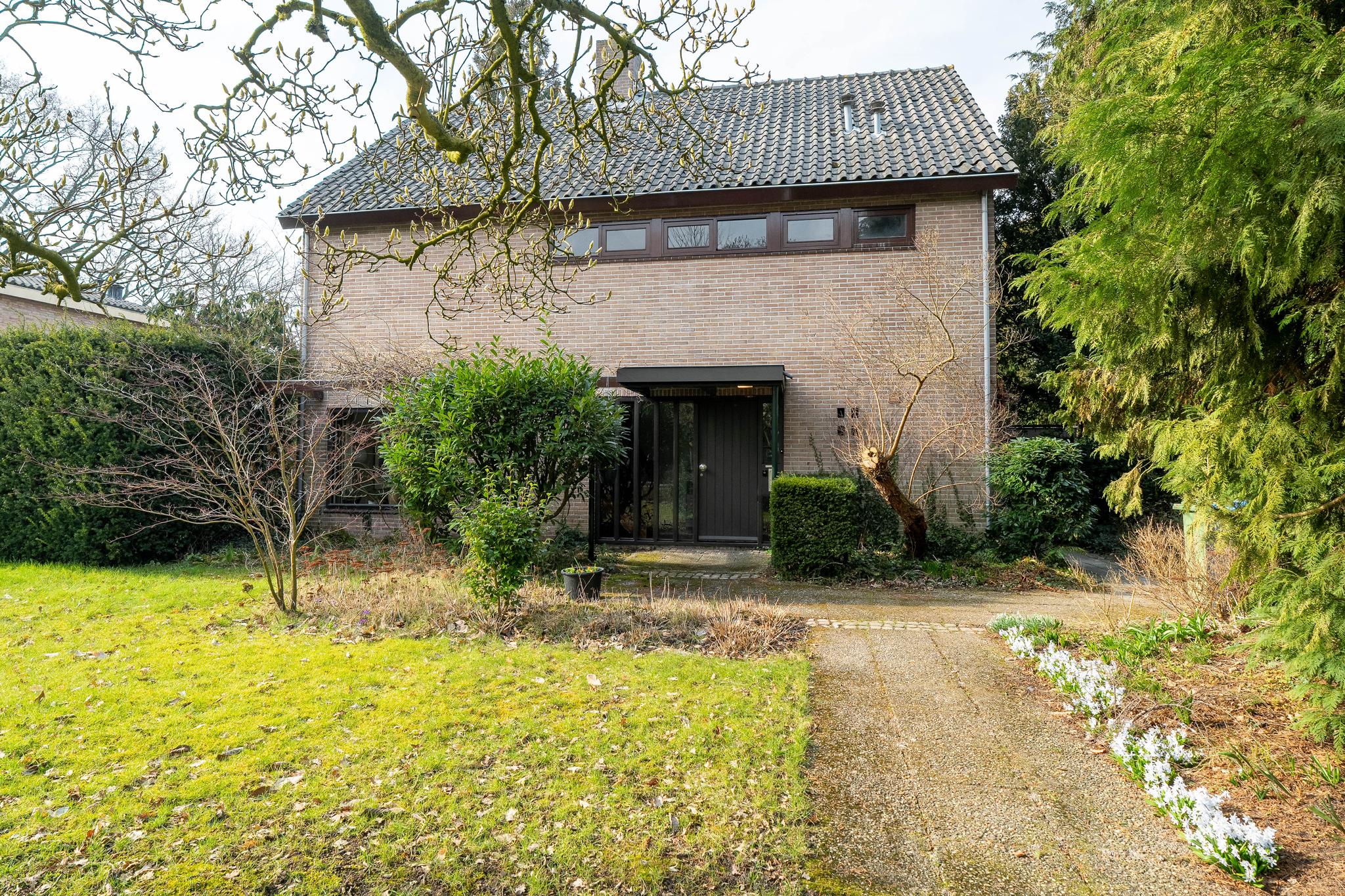 Rijksstraatweg 315 a