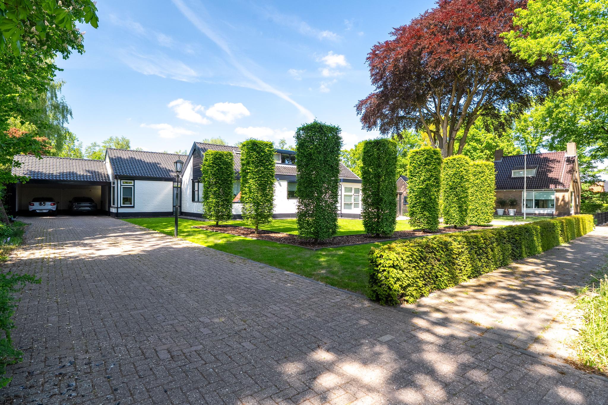 Hoofdweg 15