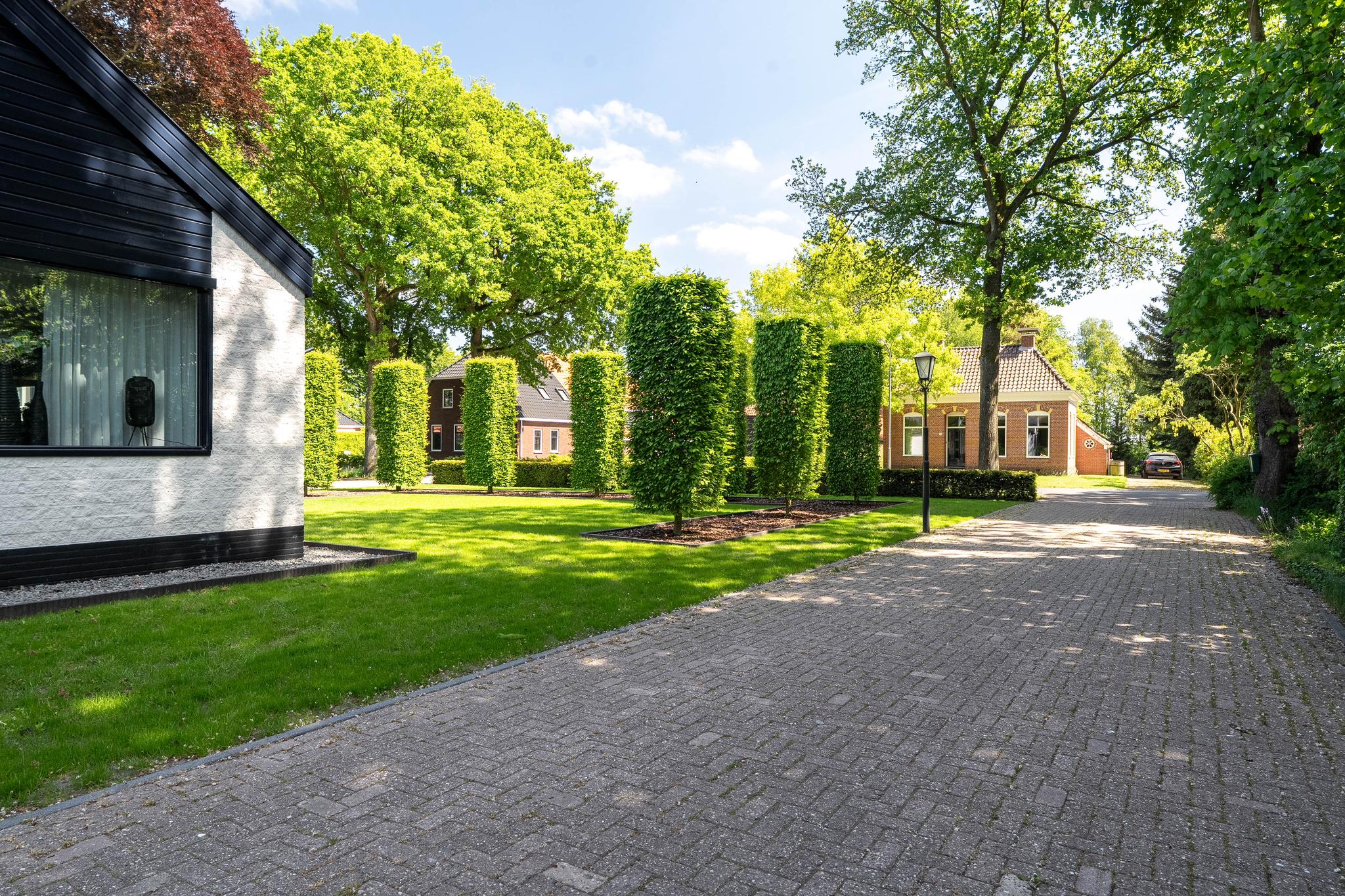 Hoofdweg 15