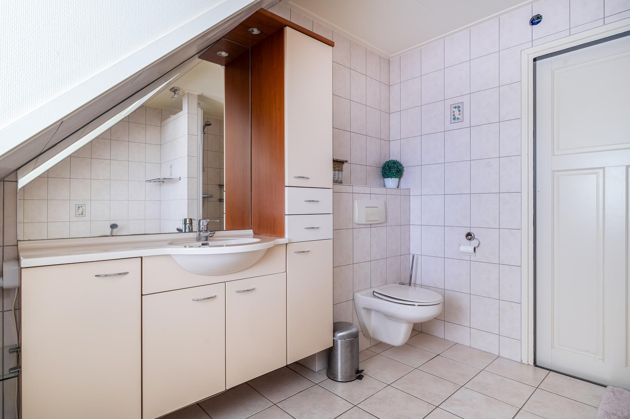 Hoofdweg 9