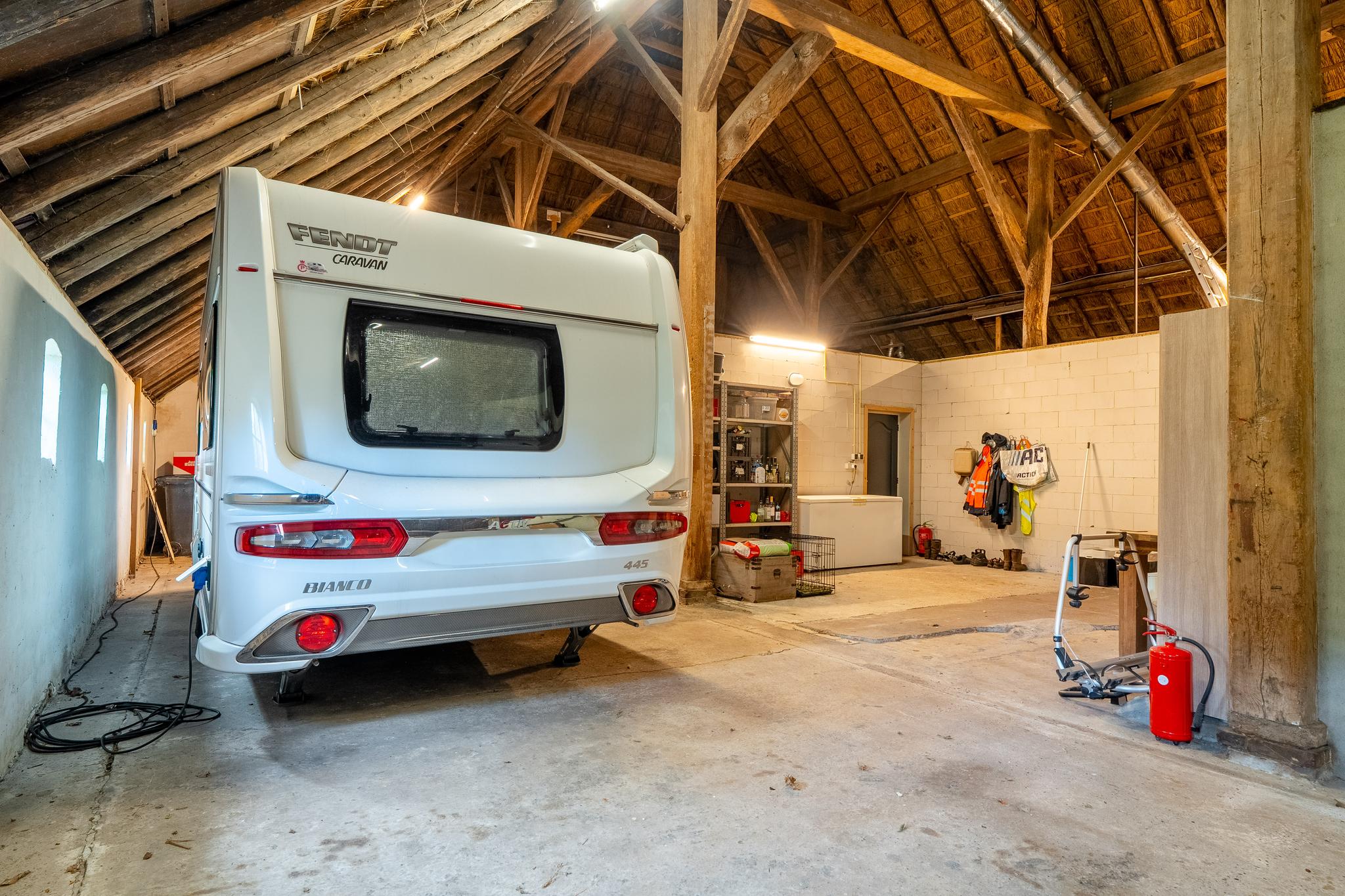 Hoofdweg 9
