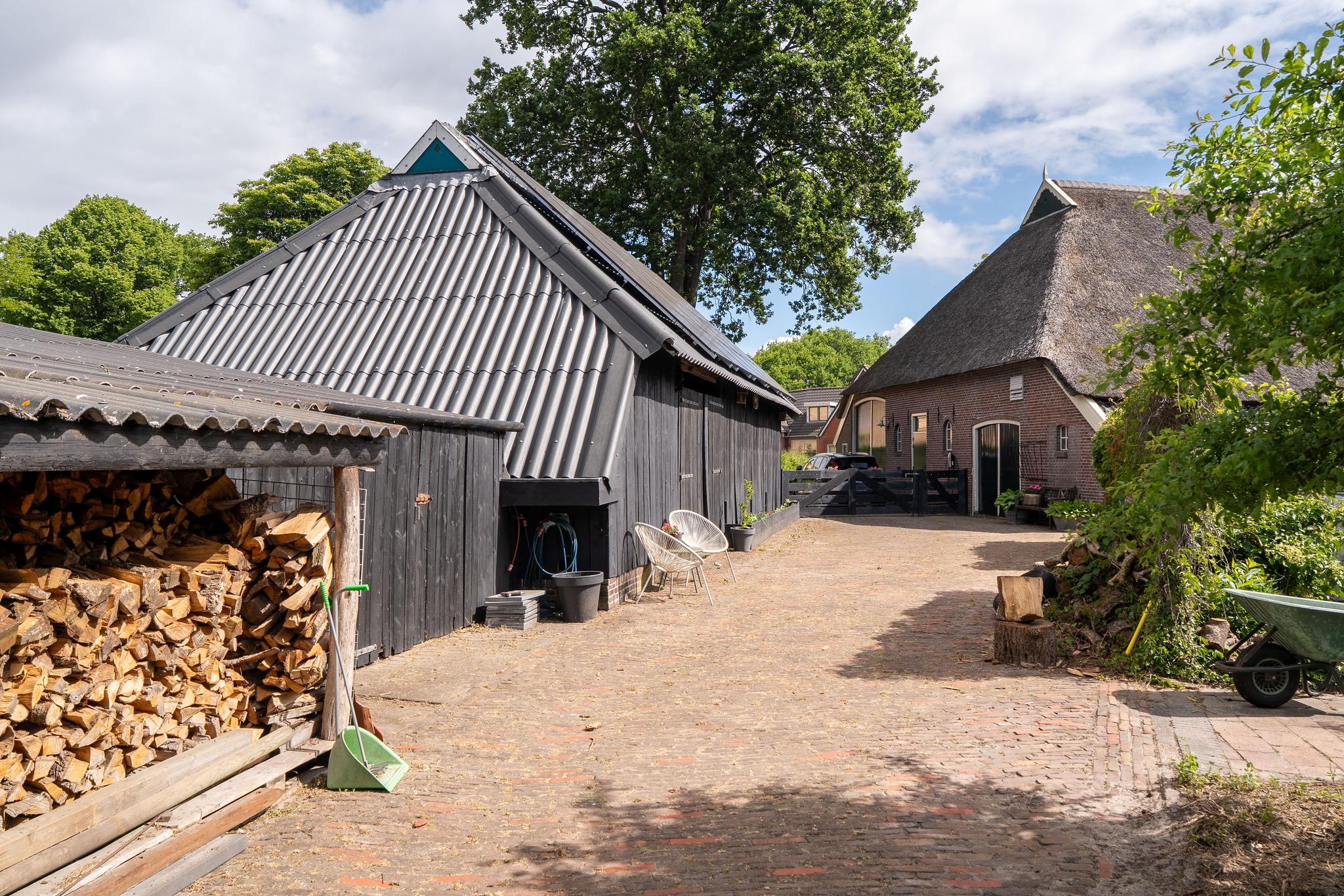 Hoofdweg 9