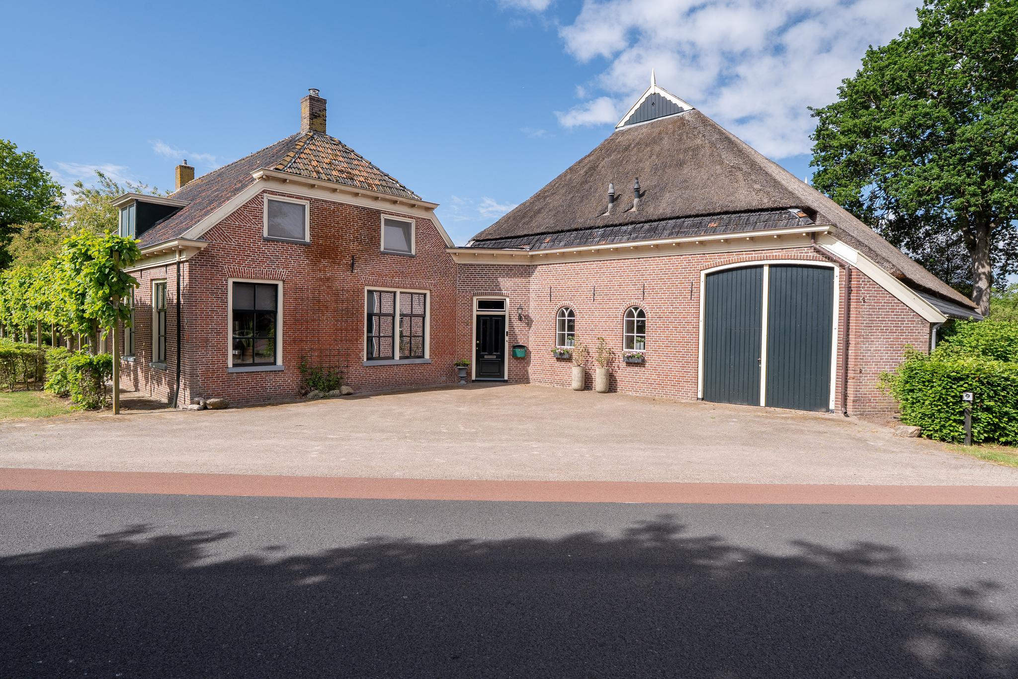 Hoofdweg 9