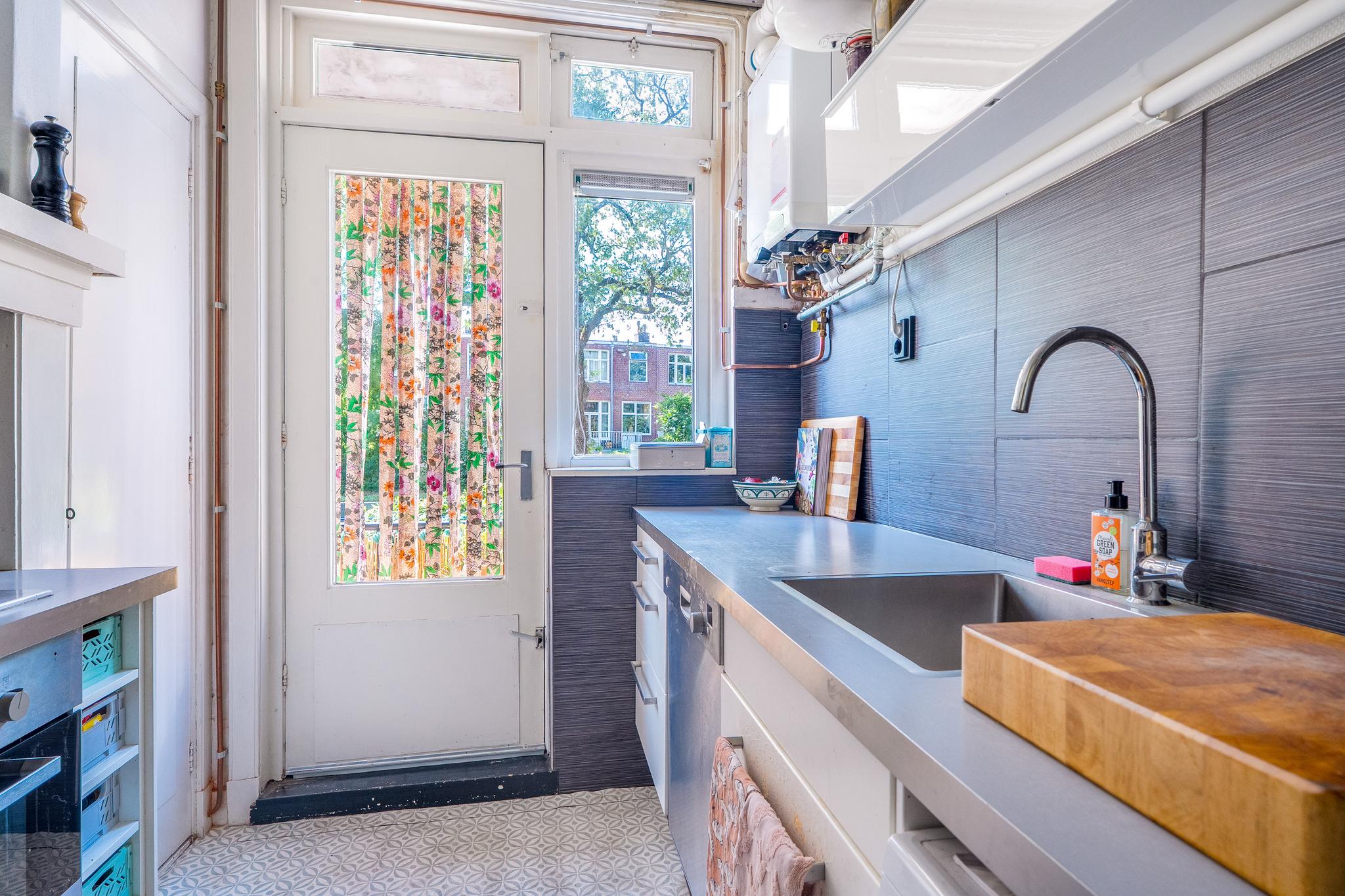 Witte de Withstraat 16 b