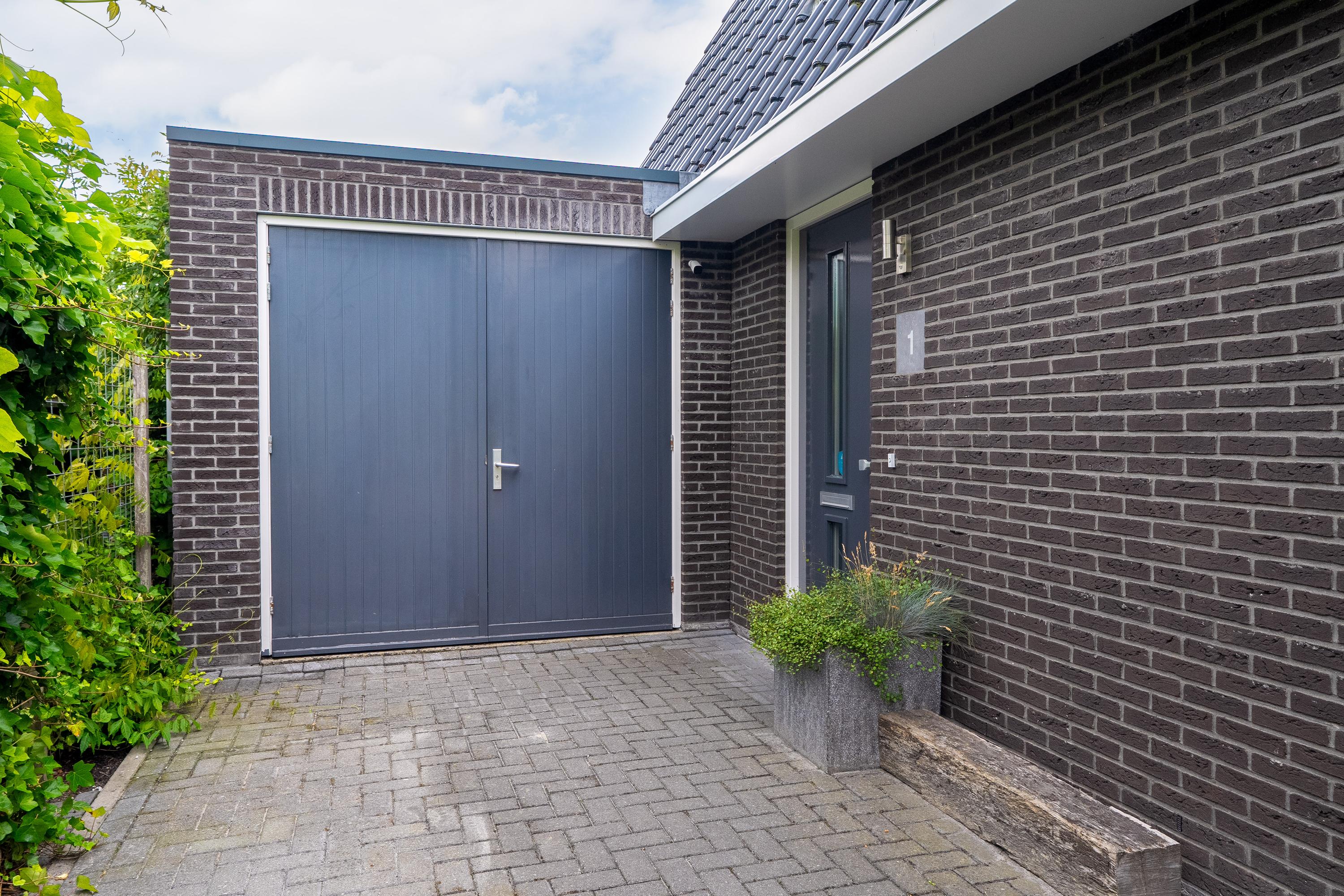 Wegastraat 1