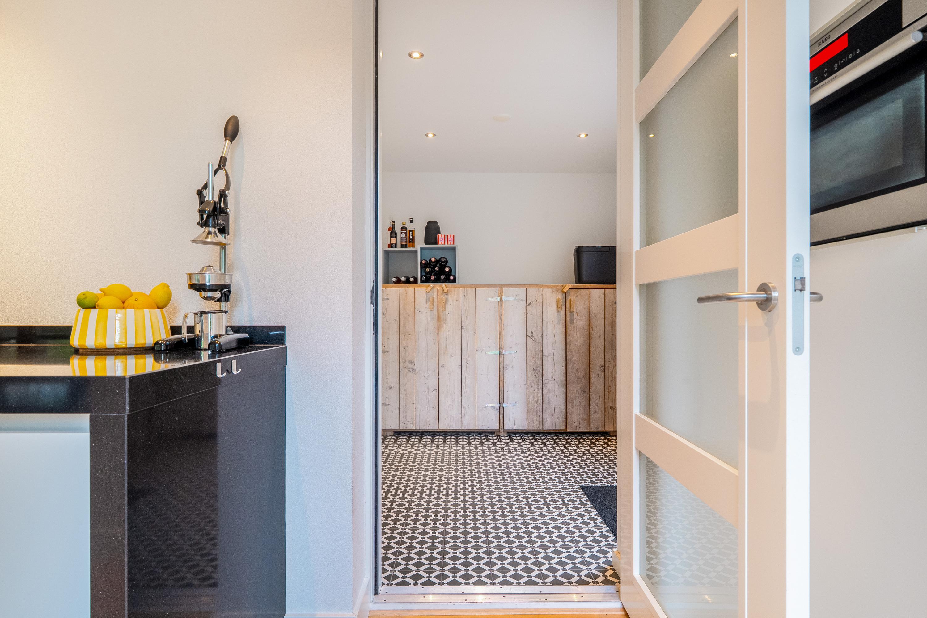Wegastraat 1