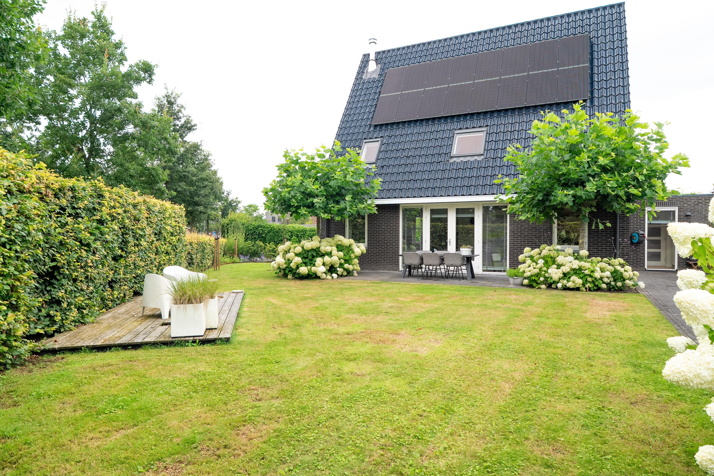 Wegastraat 1