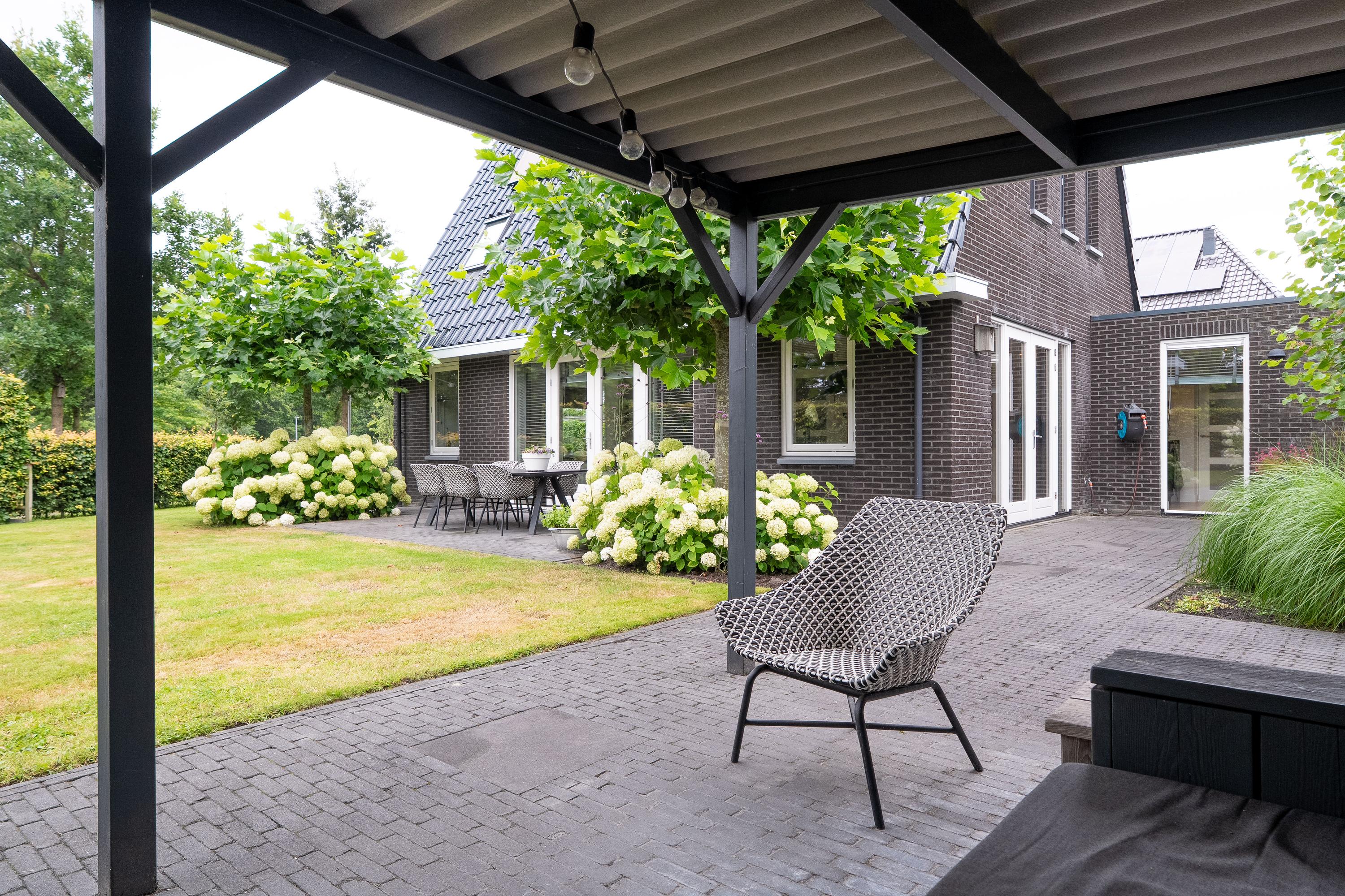 Wegastraat 1