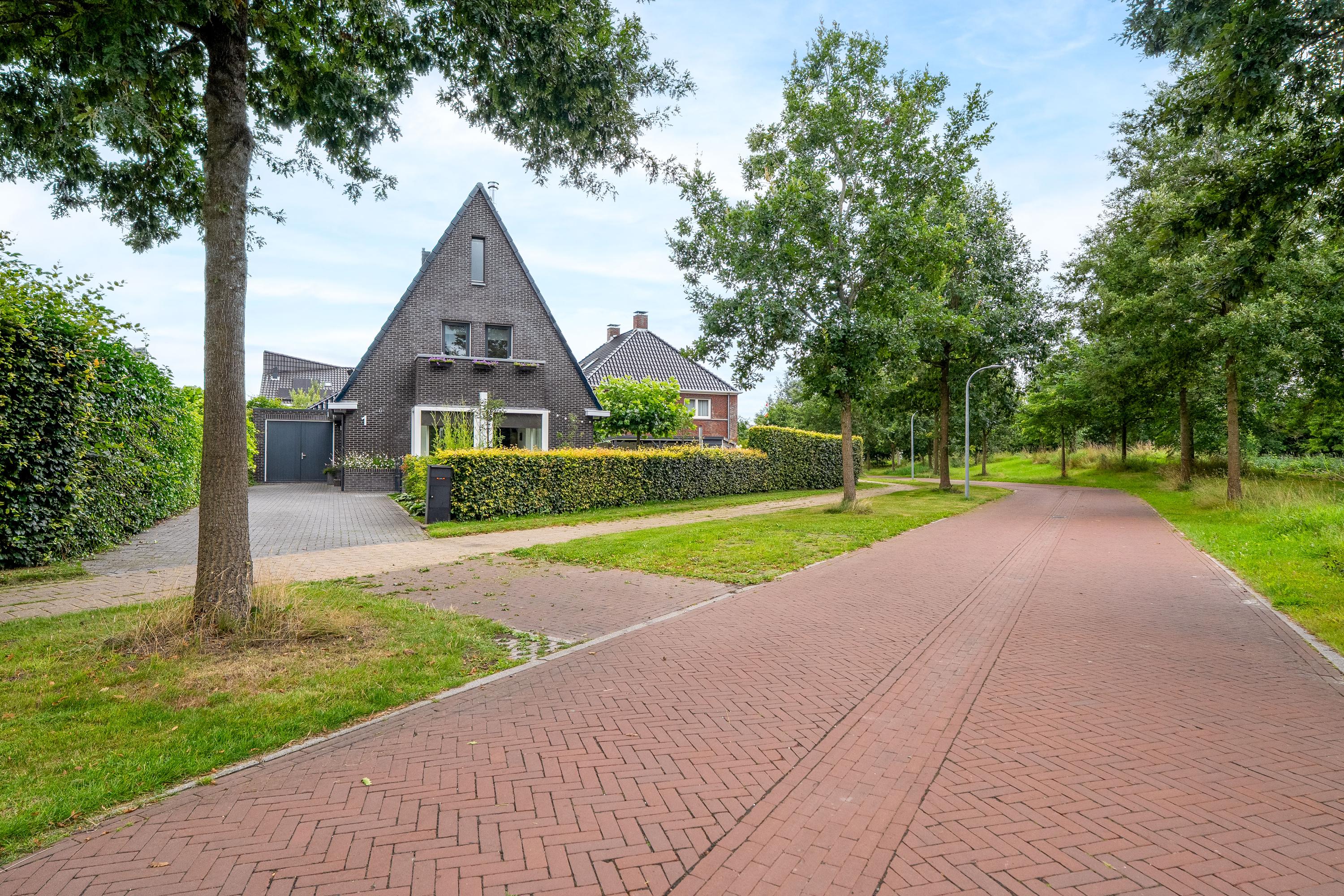 Wegastraat 1