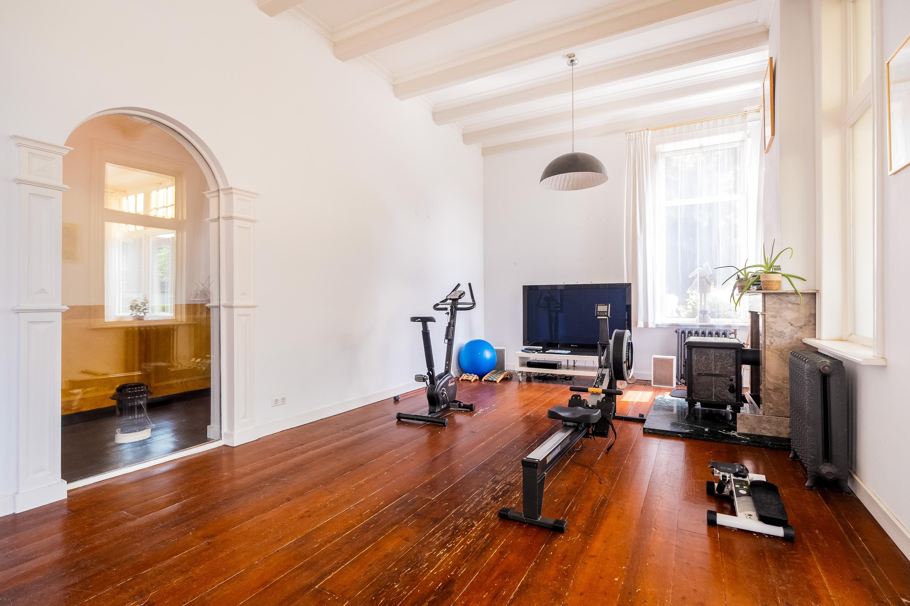 Hoofdstraat 77