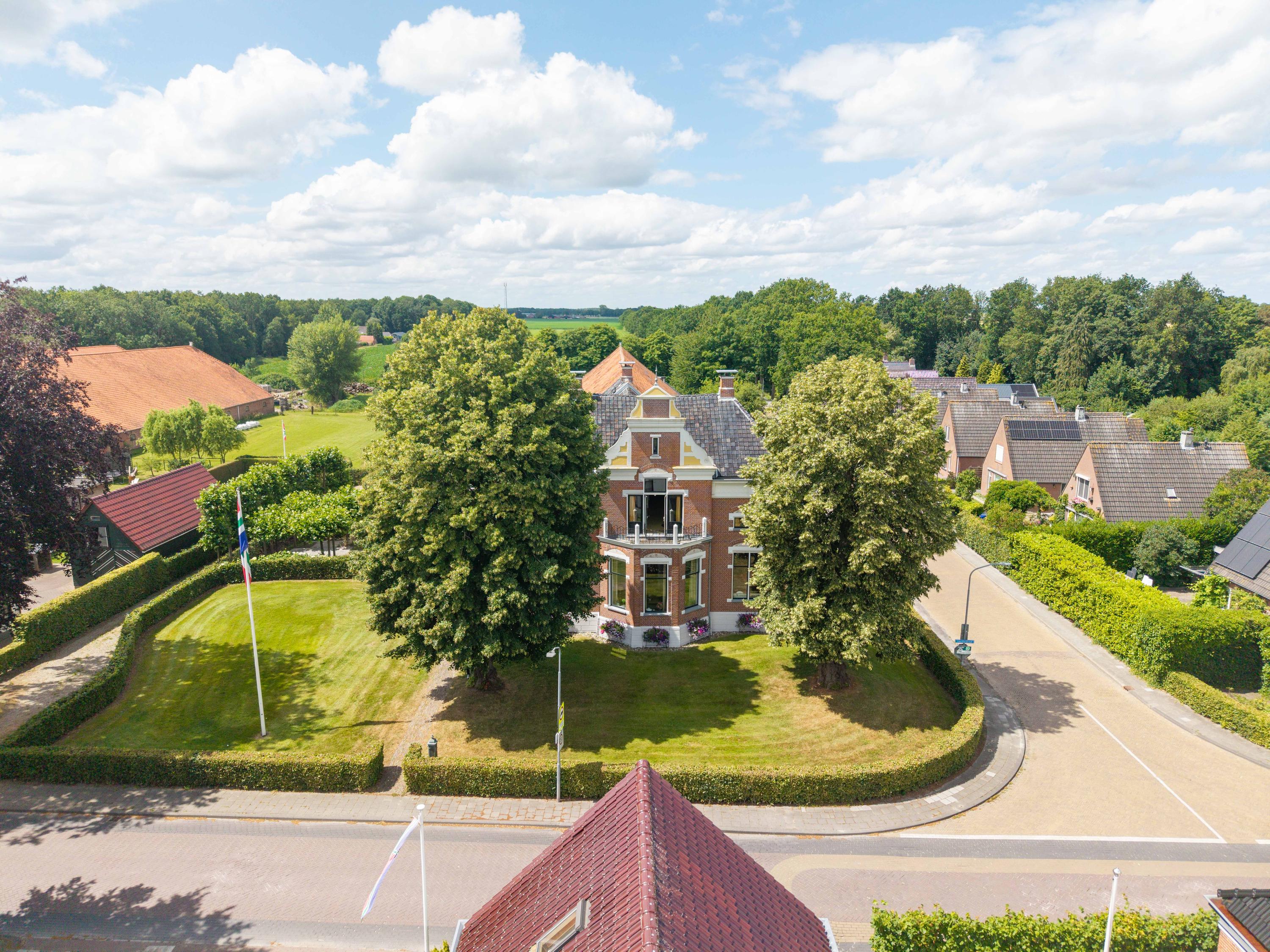 Hoofdstraat 77