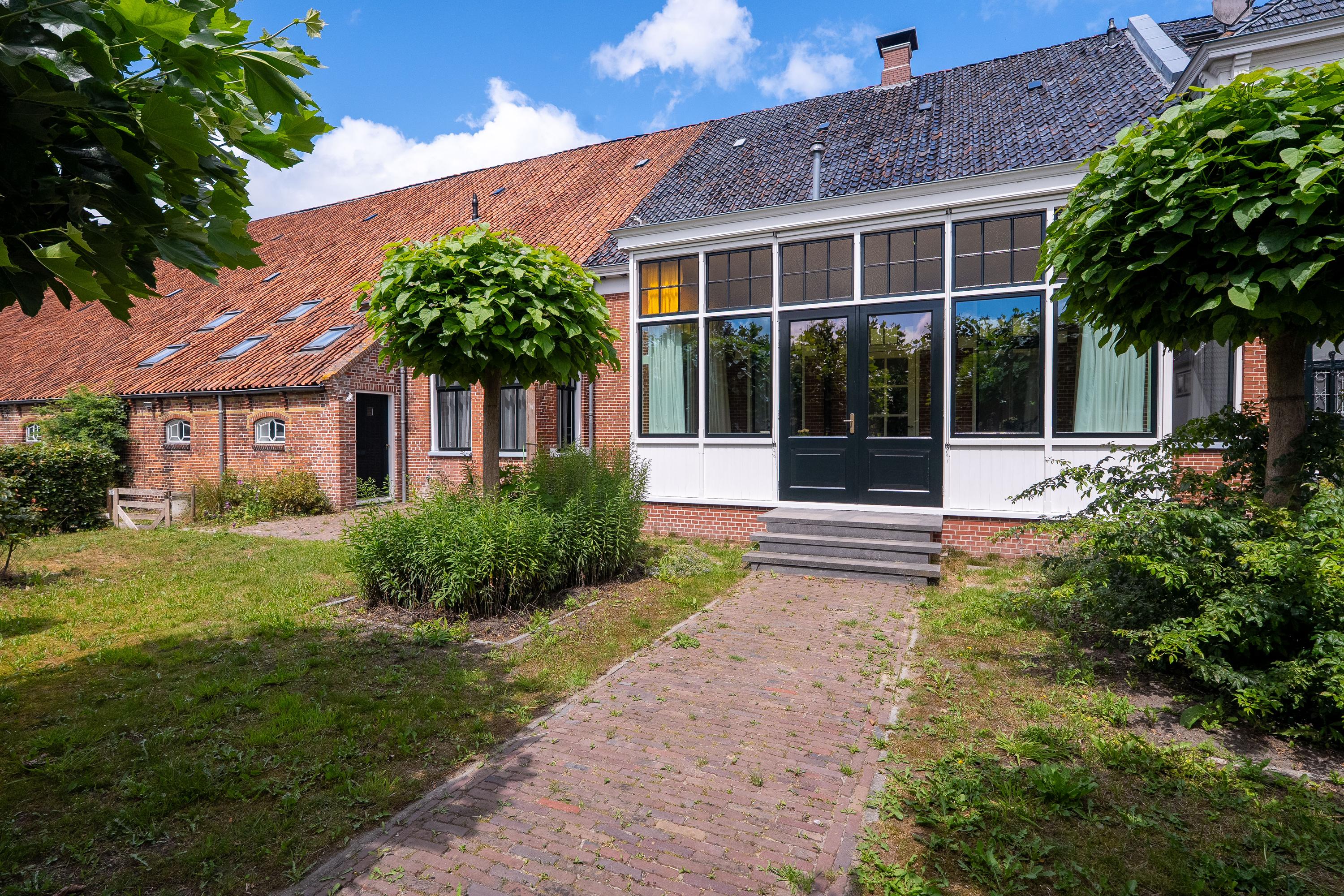Hoofdstraat 77
